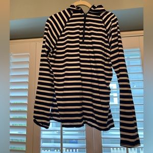 Garnet Hill long sleeve rash guard / swim cover up navy/white stripe XL